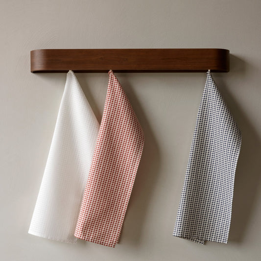 Audo Copenhagen Epoch Wandgarderobe 50 Dunkle Eiche